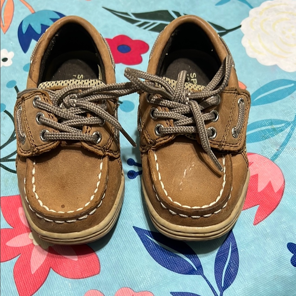 Sperry Brown and Gray Moccasin Shoes with Nautical Style